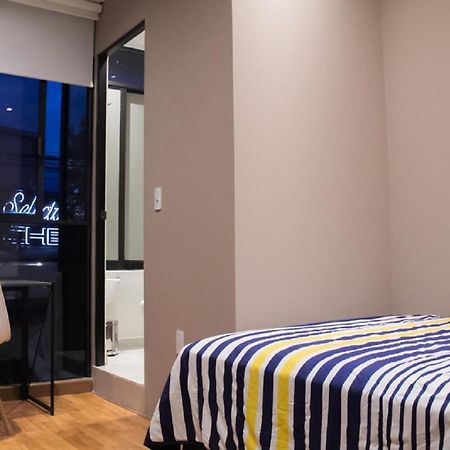 Bosques 139 Boutique Hotel メキシコシティ エクステリア 写真